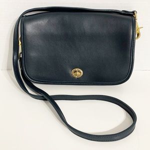 Unbranded Leather Crossbody Bag Raw and Smooth Leather Lining Gold Tone Hardware